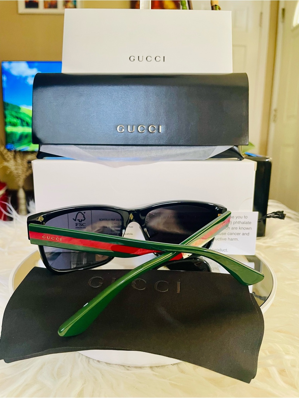 Gucci Black Sunglasses with Green and Red Temple Stripe unisex